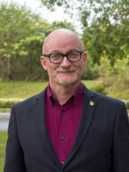 Picture  of Richard Holliman